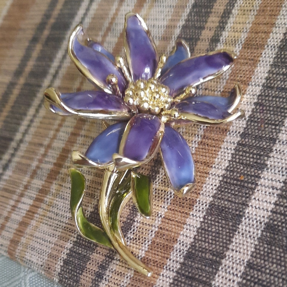 Sarah Coventry Gold-Tone Purple and Green Enamel Flower Brooch